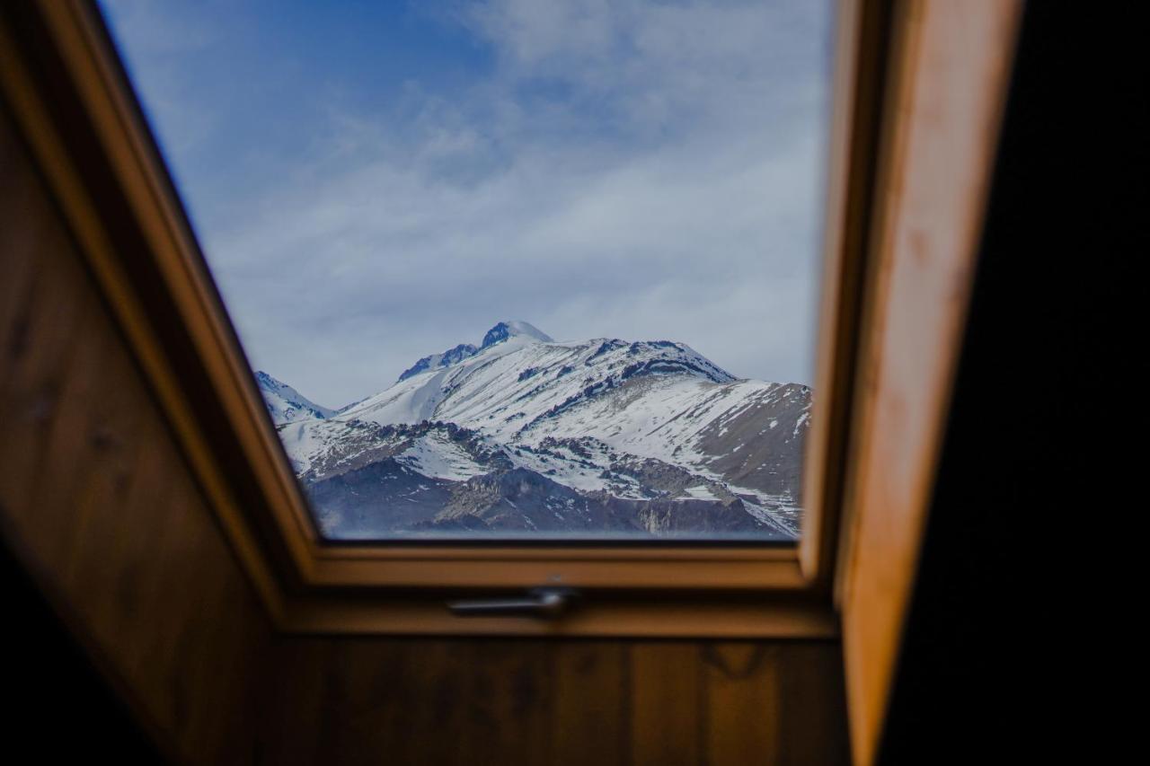 Suatis Resort Kazbegi Extérieur photo