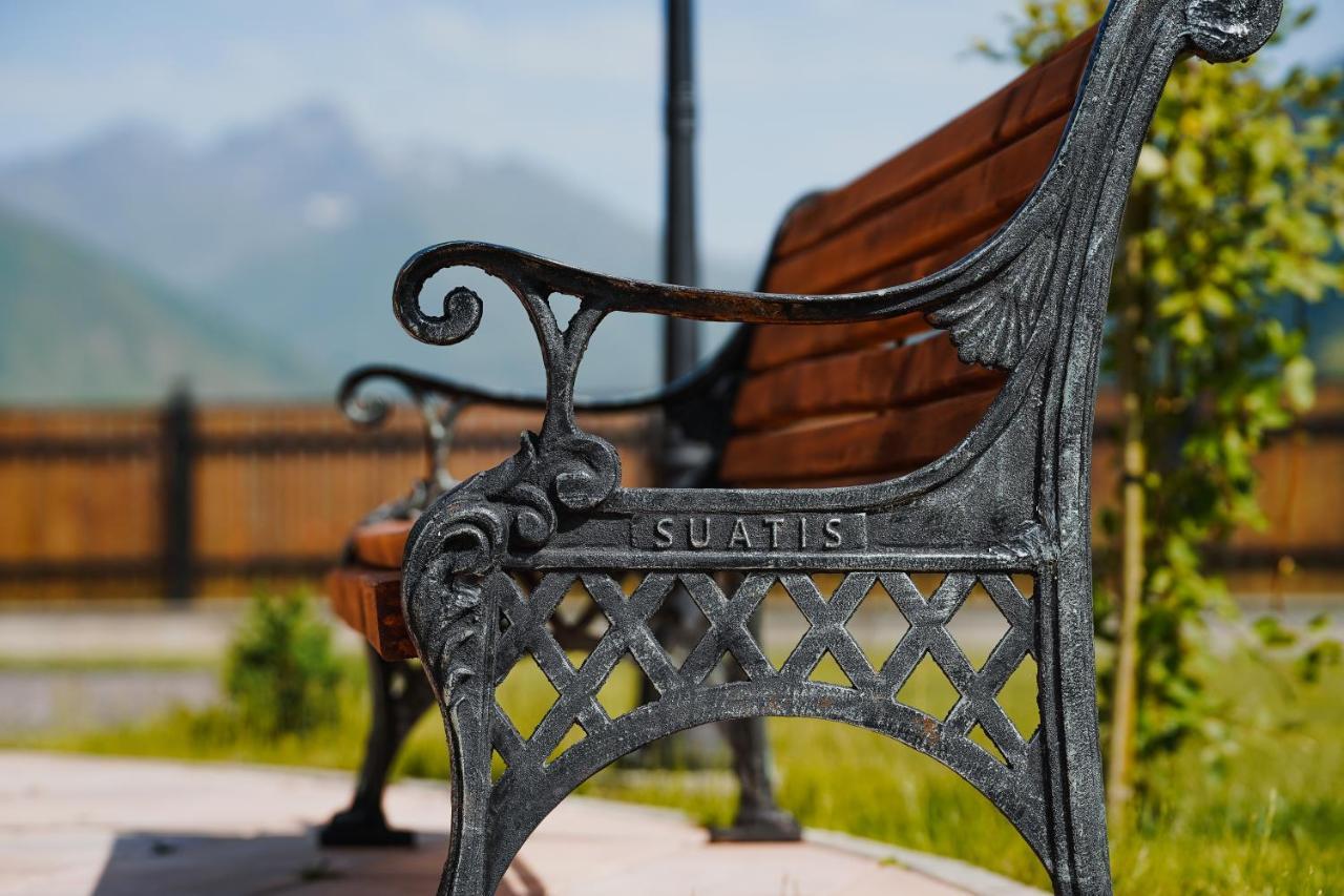 Suatis Resort Kazbegi Extérieur photo